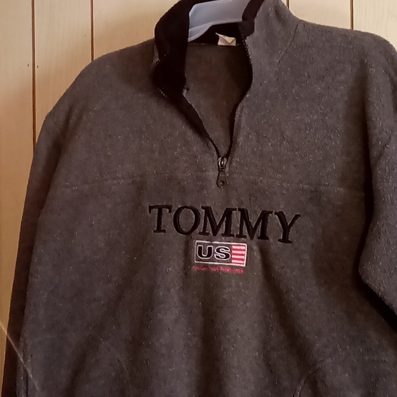 Pull over jacket with zipper at neck - Picture 1 of 3